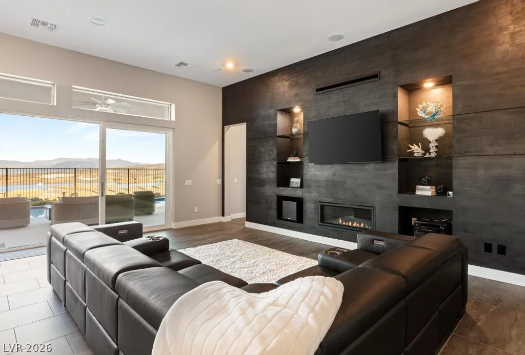 36 Thorn Creek, Henderson, NV 89011