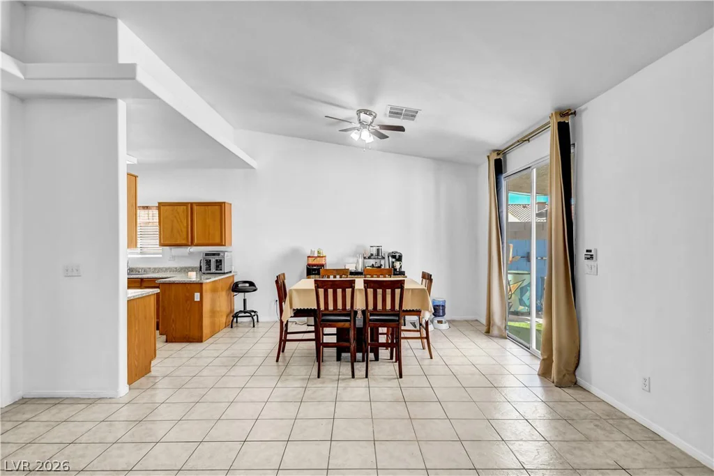 5129 Coral Beach, North Las Vegas, NV 89031