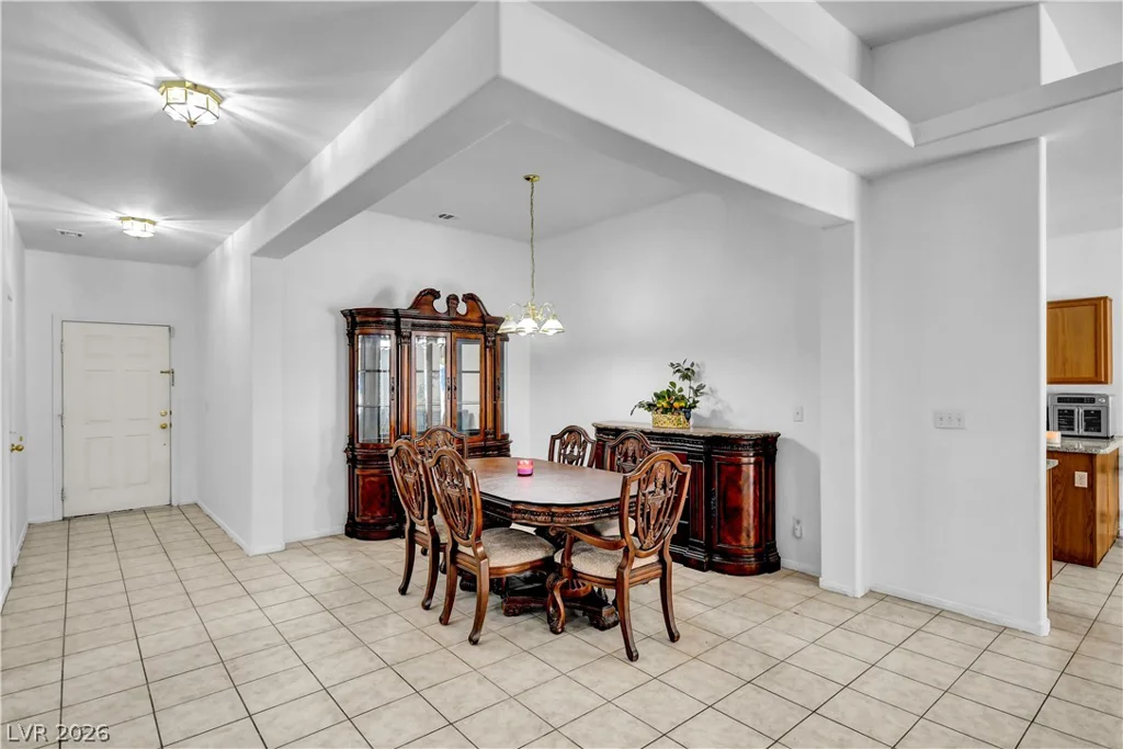 5129 Coral Beach, North Las Vegas, NV 89031