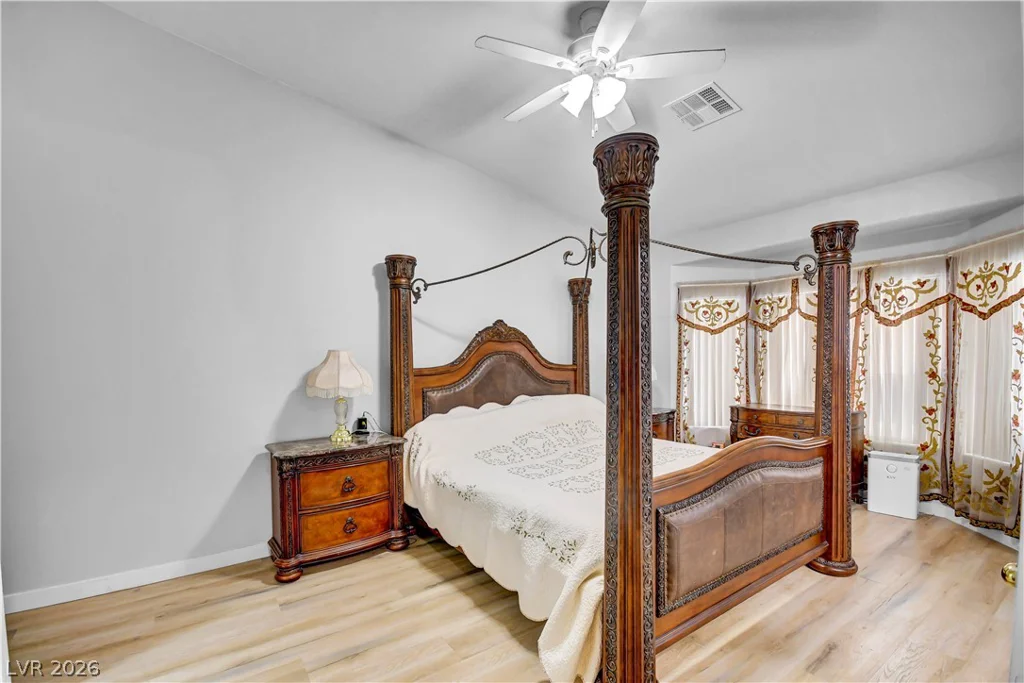 5129 Coral Beach, North Las Vegas, NV 89031
