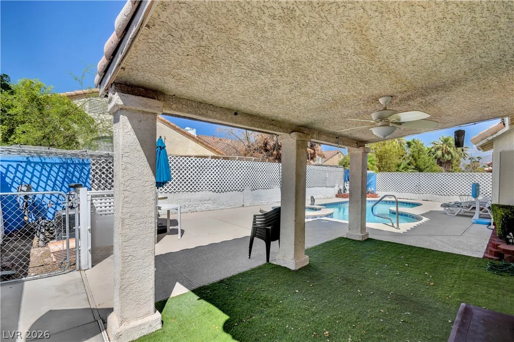 5129 Coral Beach, North Las Vegas, NV 89031