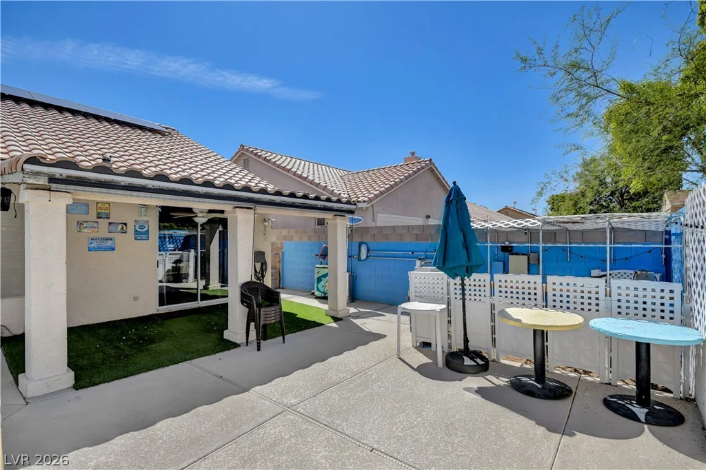 5129 Coral Beach, North Las Vegas, NV 89031