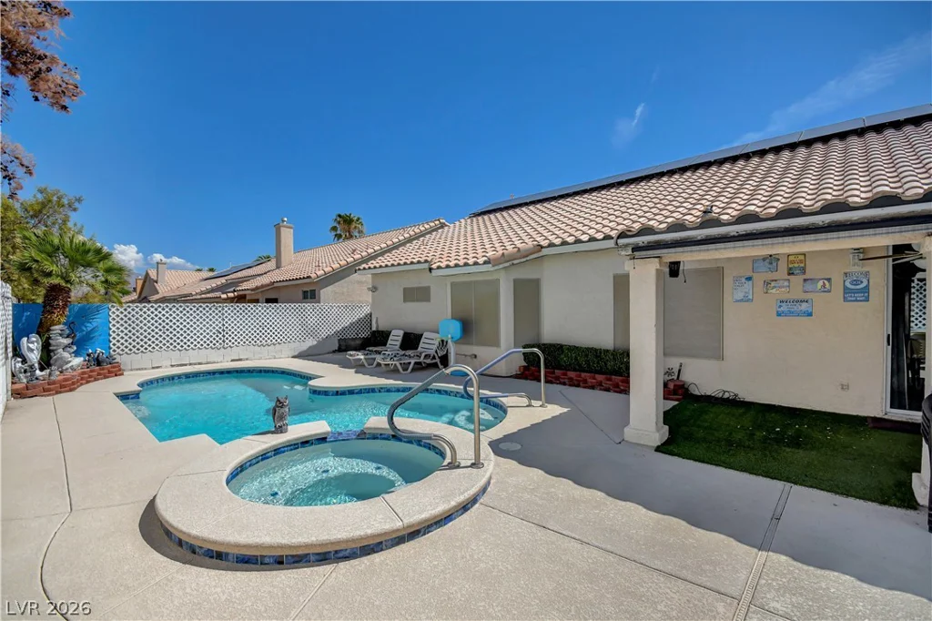 5129 Coral Beach, North Las Vegas, NV 89031
