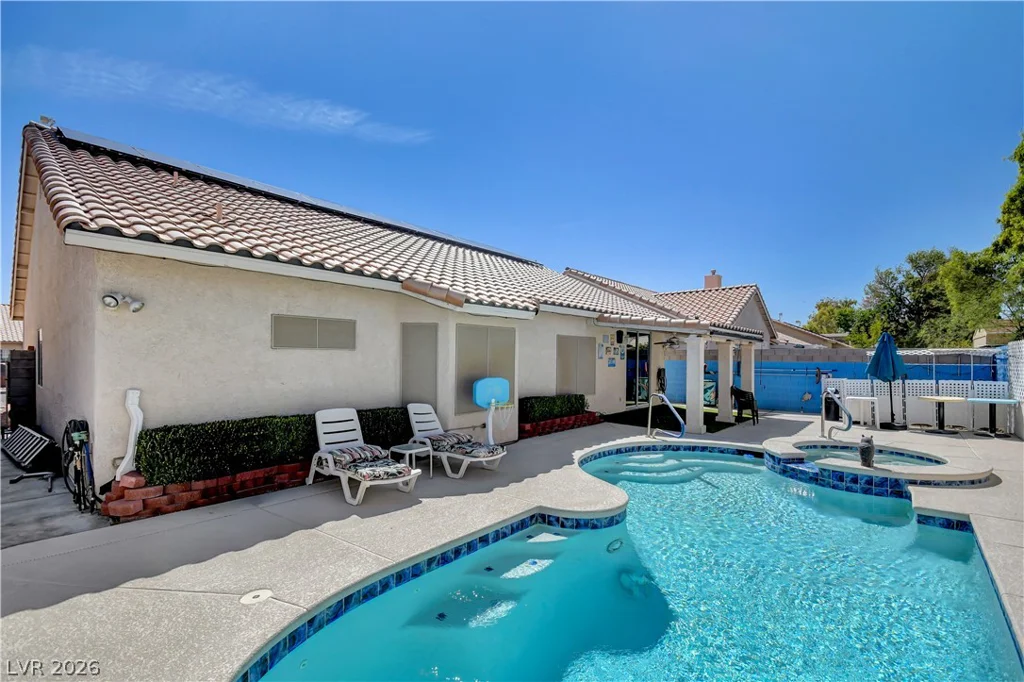 5129 Coral Beach, North Las Vegas, NV 89031