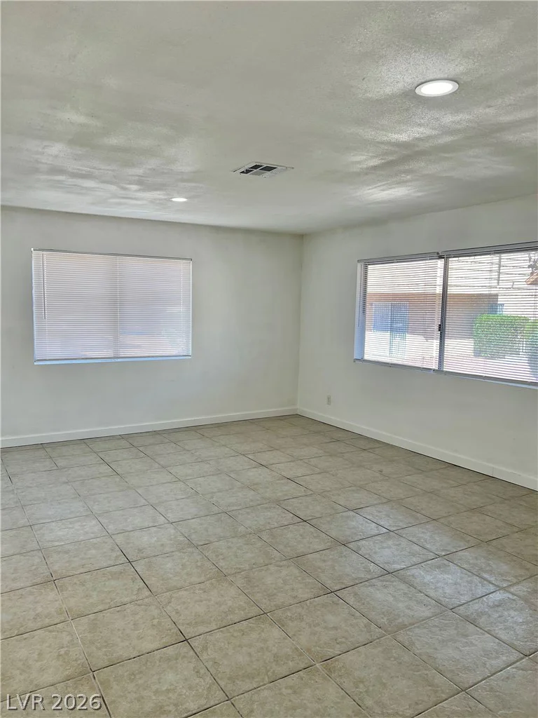 5116 Golden, Las Vegas, NV 89119