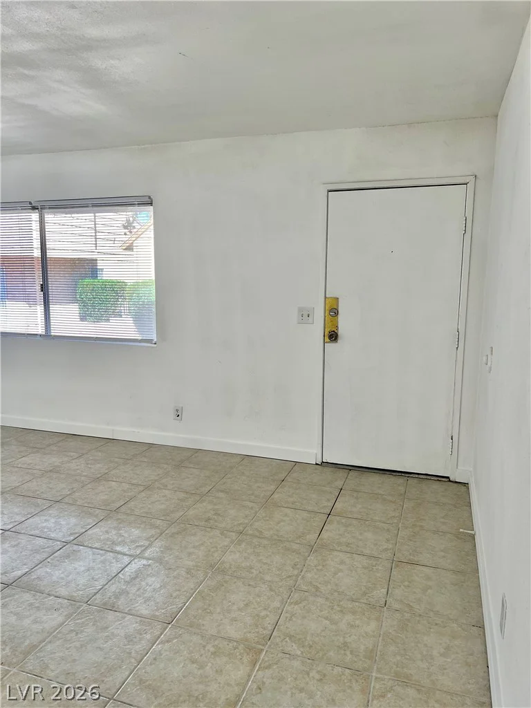 5116 Golden, Las Vegas, NV 89119