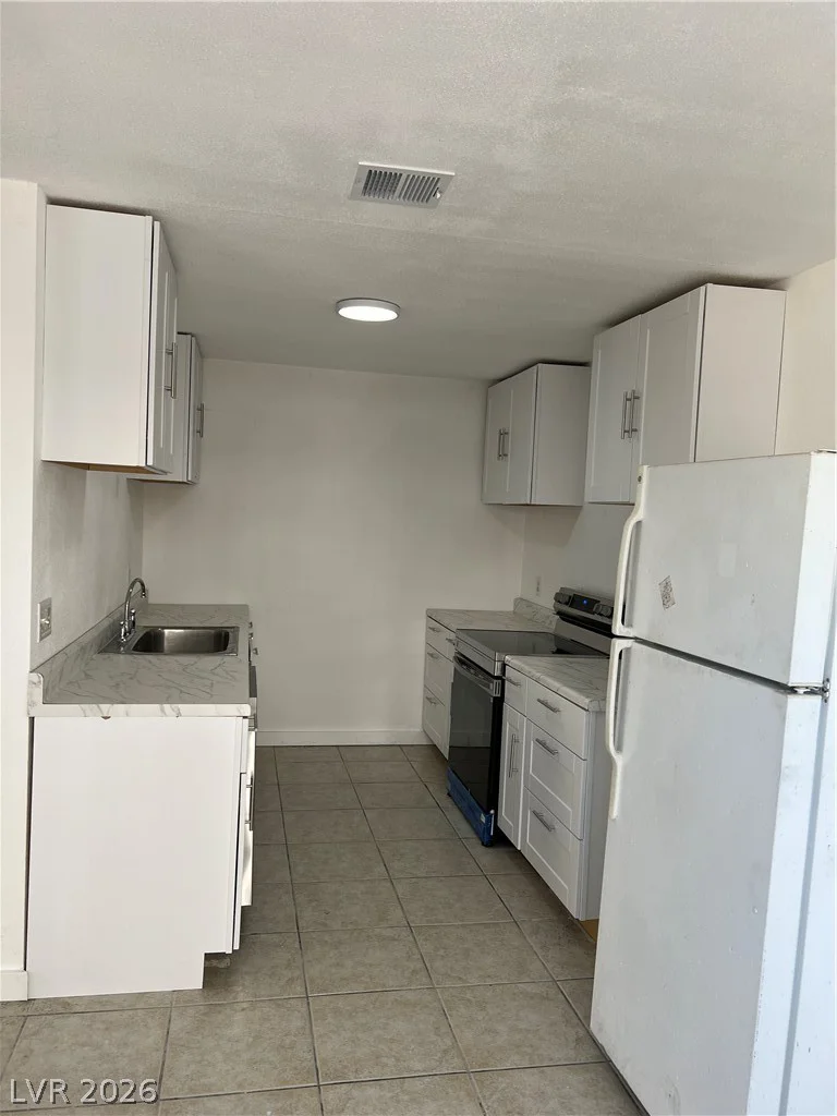 5116 Golden, Las Vegas, NV 89119