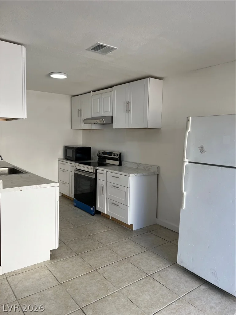 5116 Golden, Las Vegas, NV 89119
