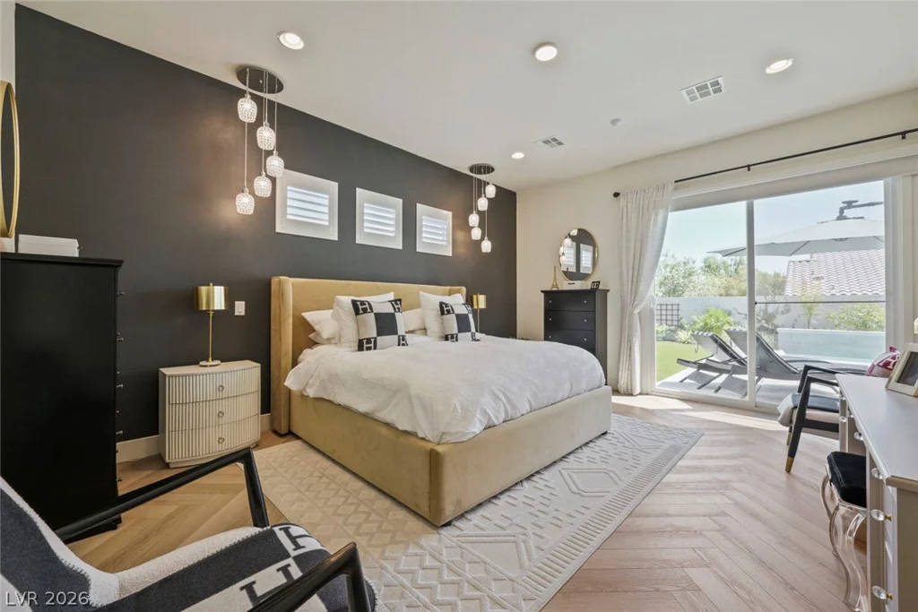 9306 Sierra De Luna, Las Vegas, NV 89139