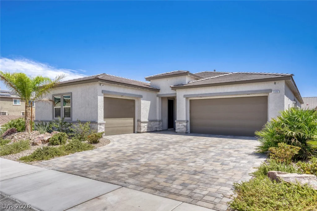 9306 Sierra De Luna, Las Vegas, NV 89139