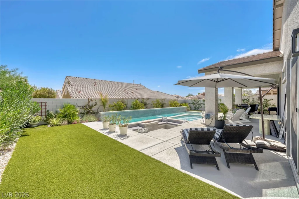 9306 Sierra De Luna, Las Vegas, NV 89139