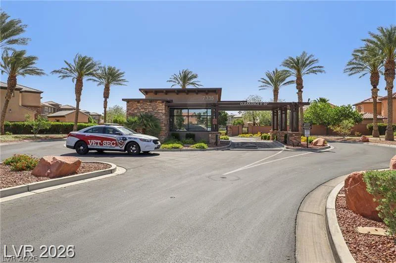 8213 Bay Dunes, Las Vegas, NV 89131