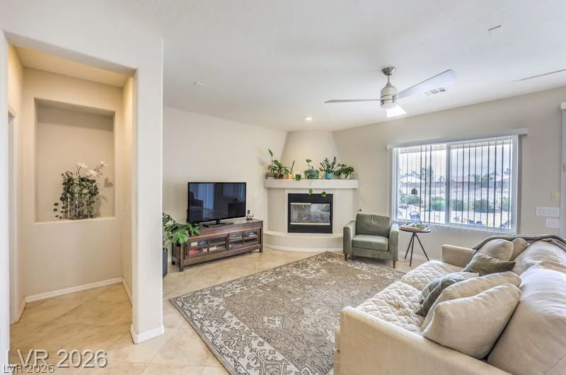 8213 Bay Dunes, Las Vegas, NV 89131