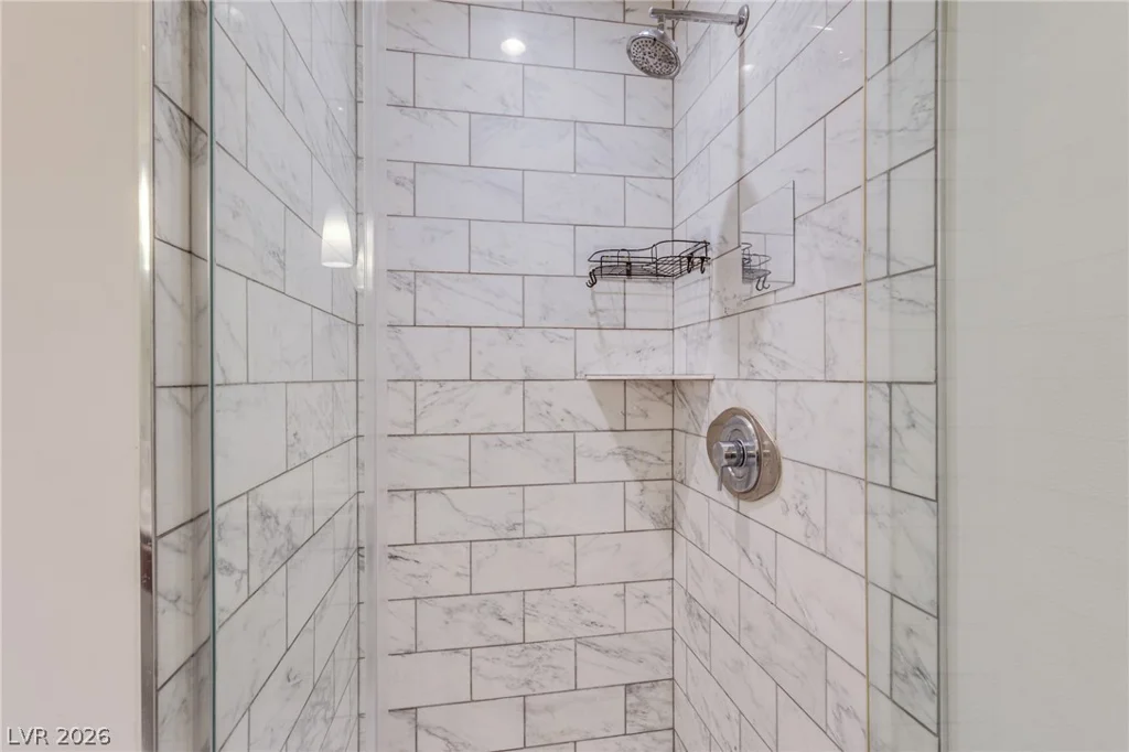 4471 Dean Martin, Las Vegas, NV 89103