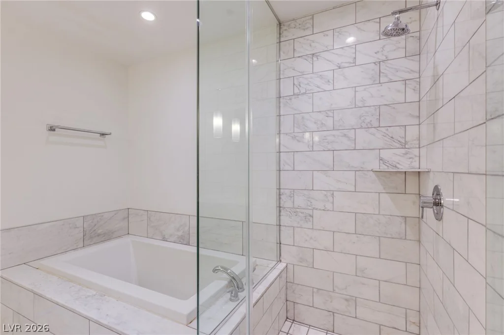 4471 Dean Martin, Las Vegas, NV 89103