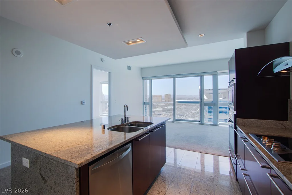 4471 Dean Martin, Las Vegas, NV 89103