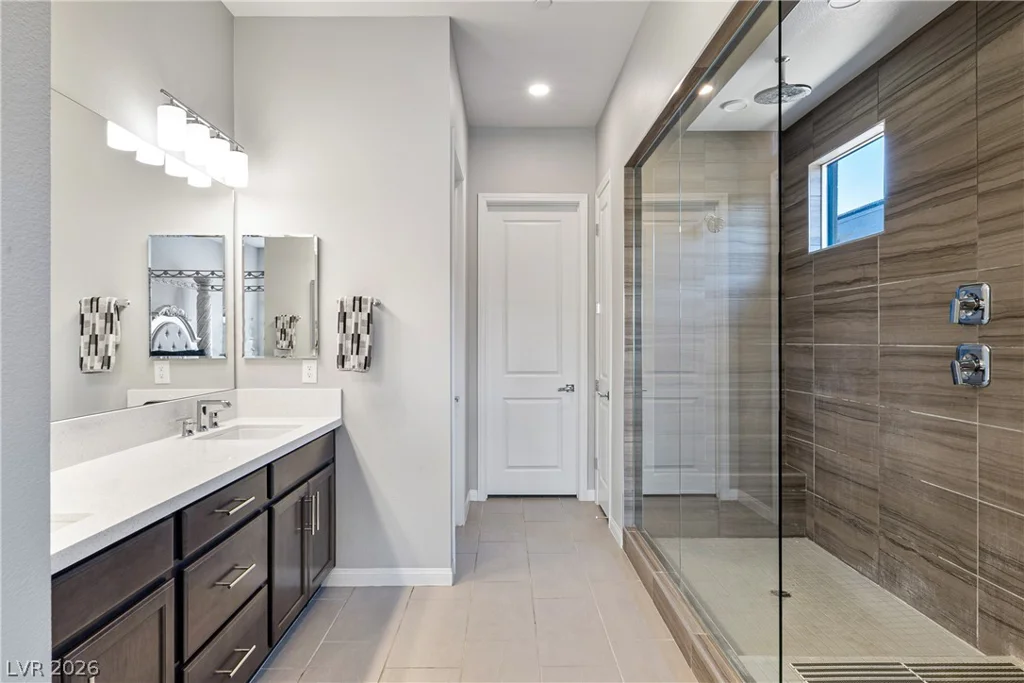 7441 Deschutes, Las Vegas, NV 89129