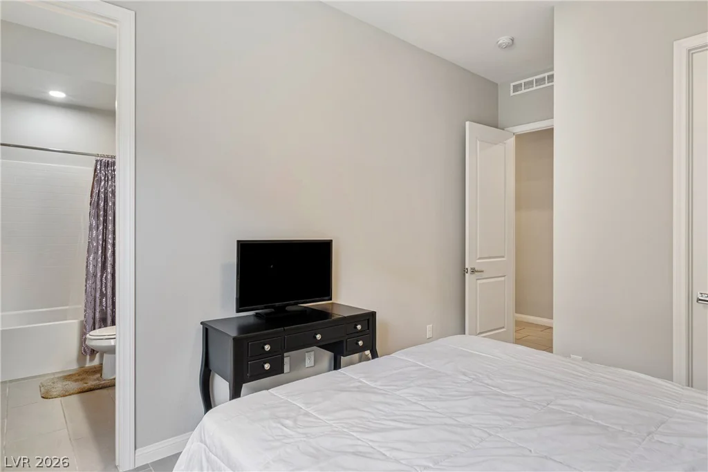 7441 Deschutes, Las Vegas, NV 89129