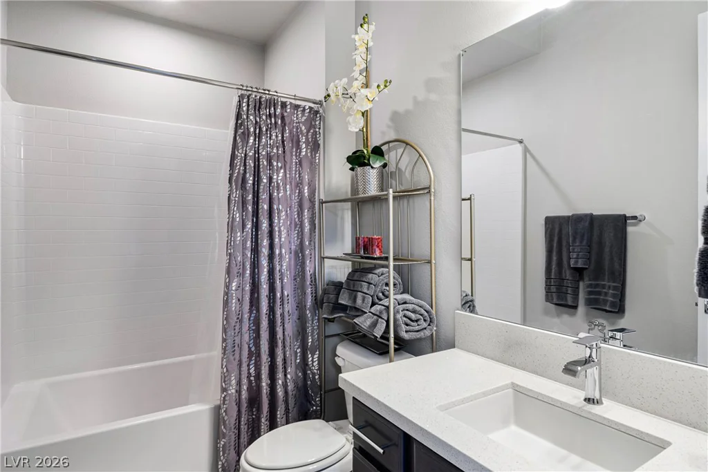 7441 Deschutes, Las Vegas, NV 89129