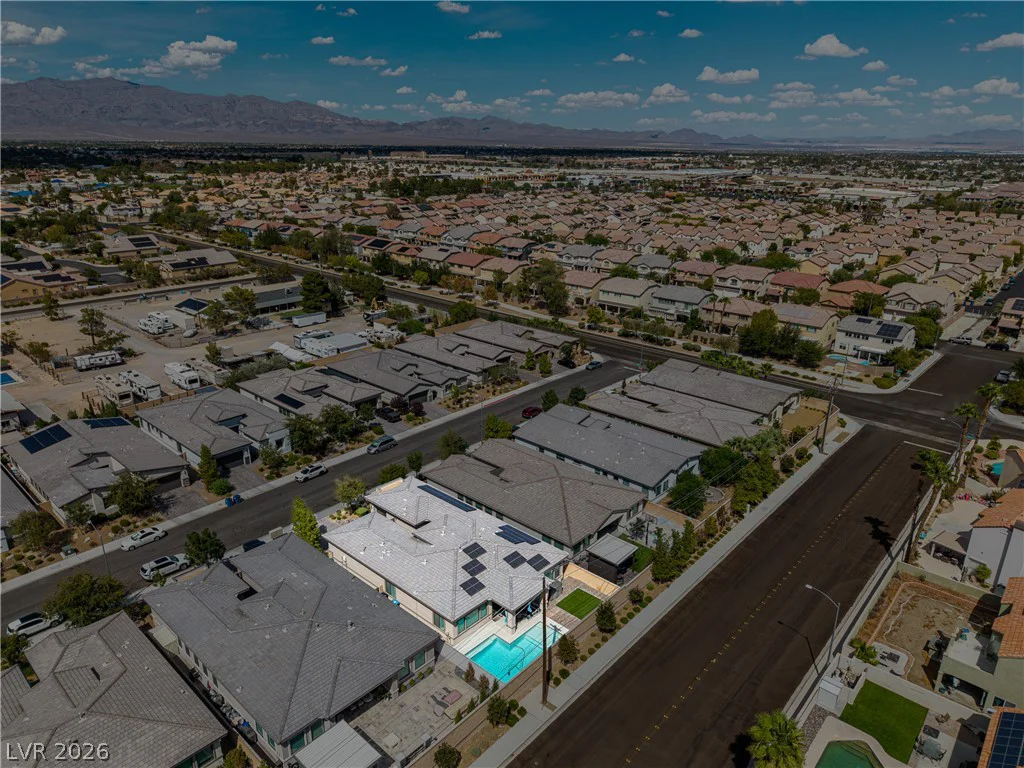 7441 Deschutes, Las Vegas, NV 89129