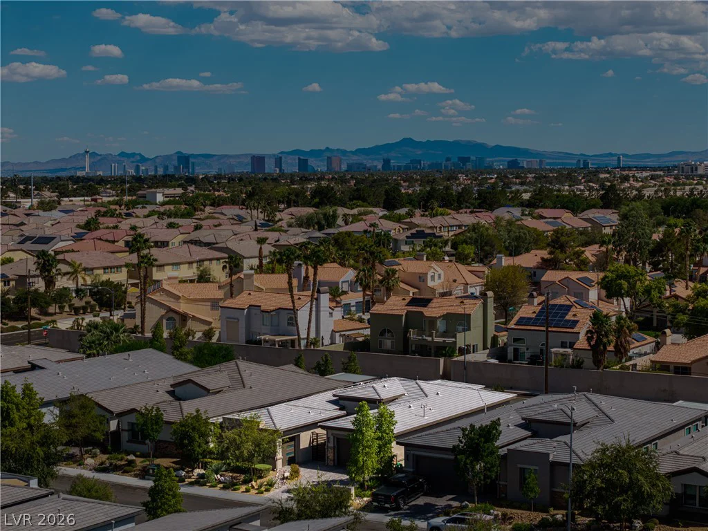 7441 Deschutes, Las Vegas, NV 89129