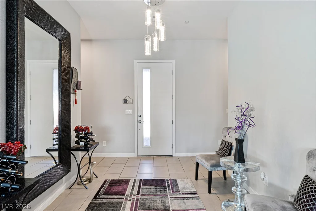7441 Deschutes, Las Vegas, NV 89129