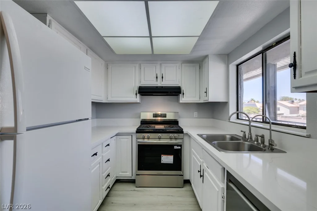 2832 Aster, Henderson, NV 89074