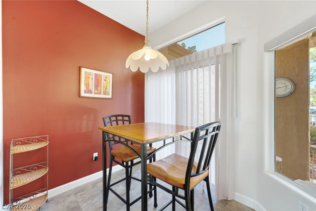 9812 Villa Ridge, Las Vegas, NV 89134