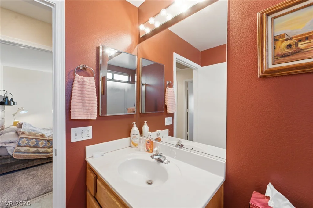 9812 Villa Ridge, Las Vegas, NV 89134