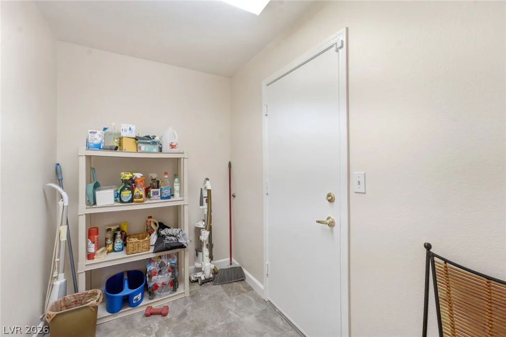9812 Villa Ridge, Las Vegas, NV 89134