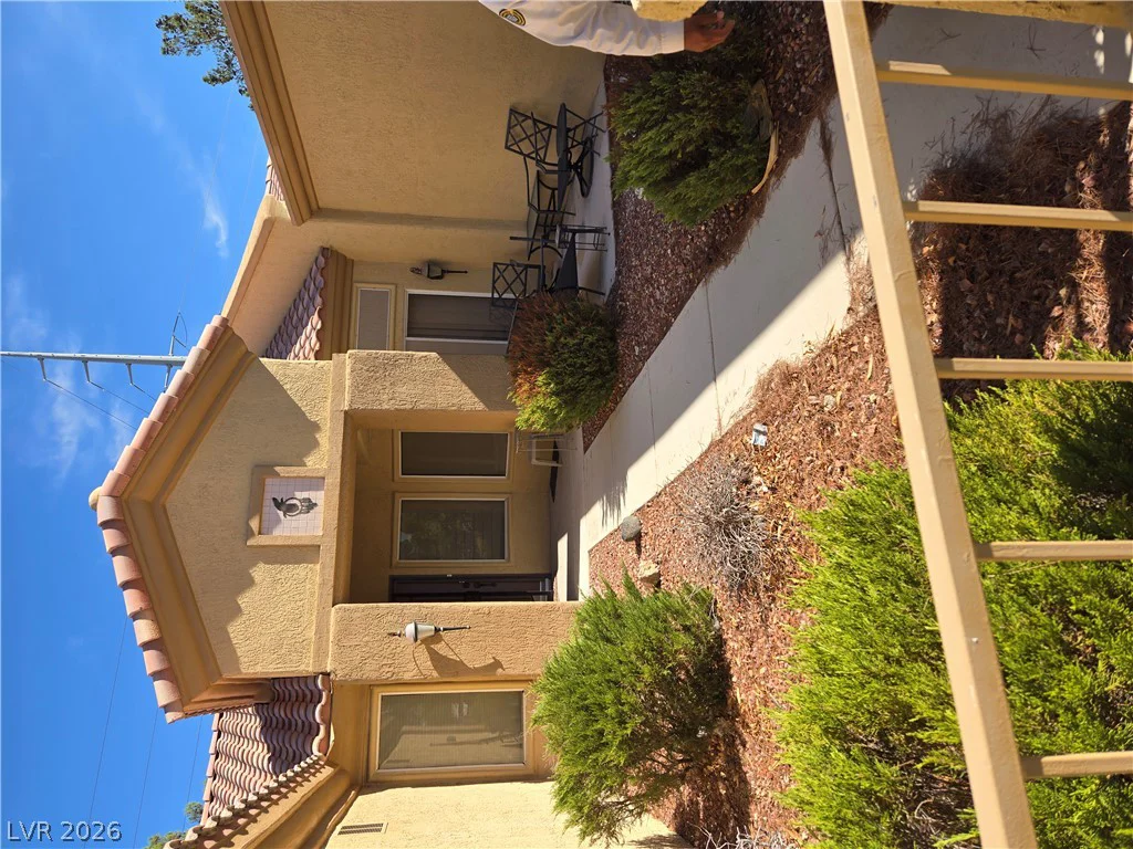 9812 Villa Ridge, Las Vegas, NV 89134