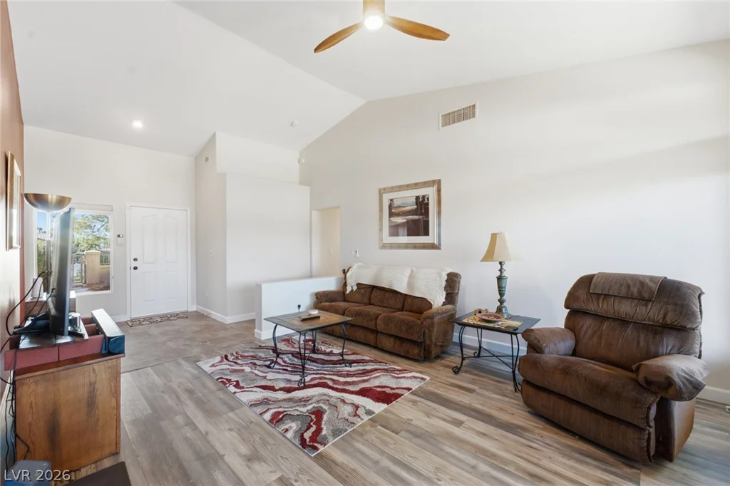 9812 Villa Ridge, Las Vegas, NV 89134