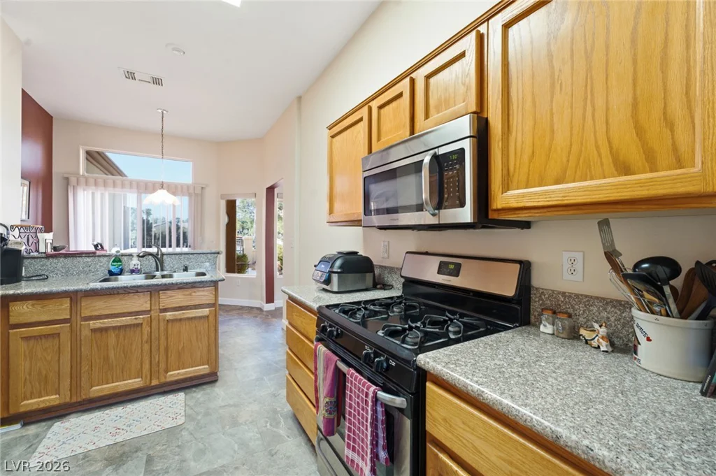 9812 Villa Ridge, Las Vegas, NV 89134