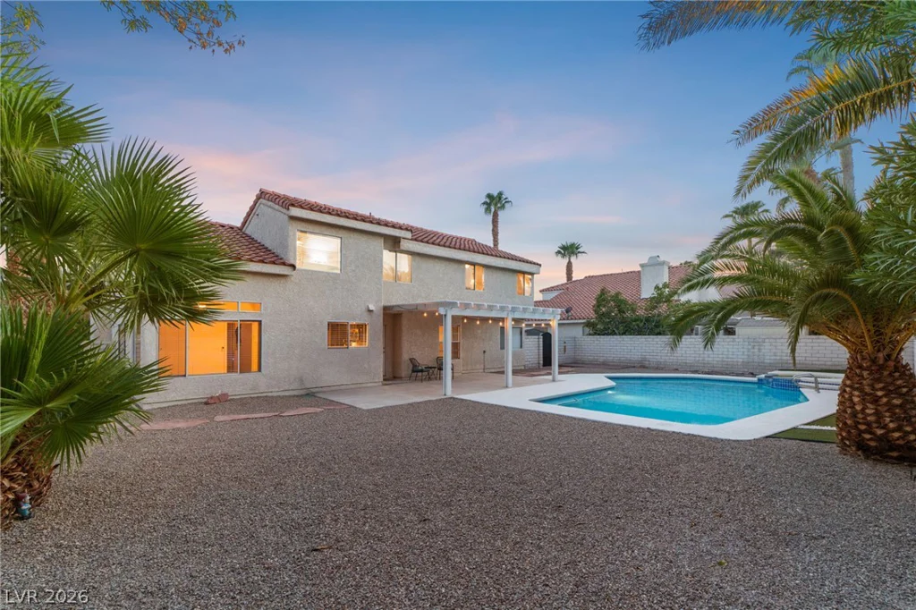 1924 Spode, Henderson, NV 89014