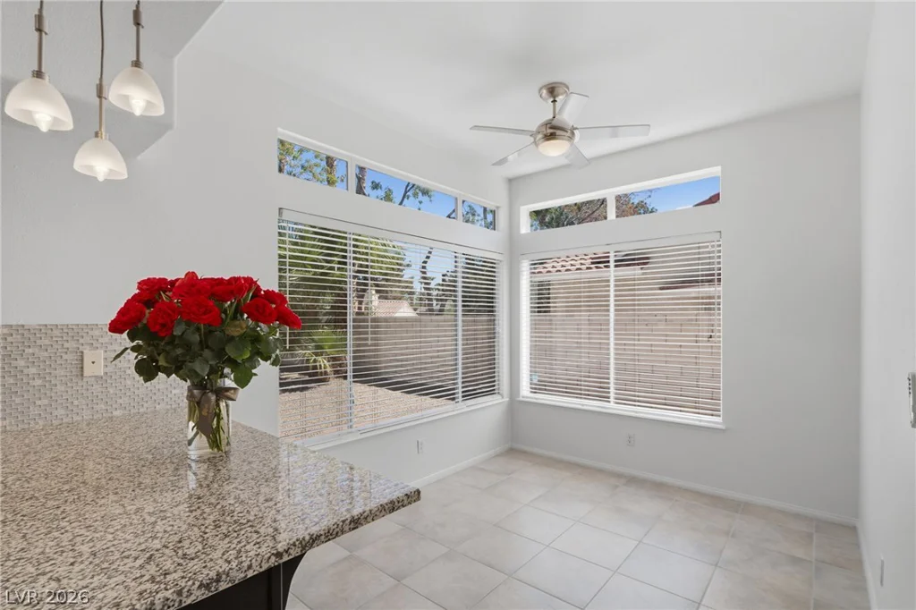 1924 Spode, Henderson, NV 89014