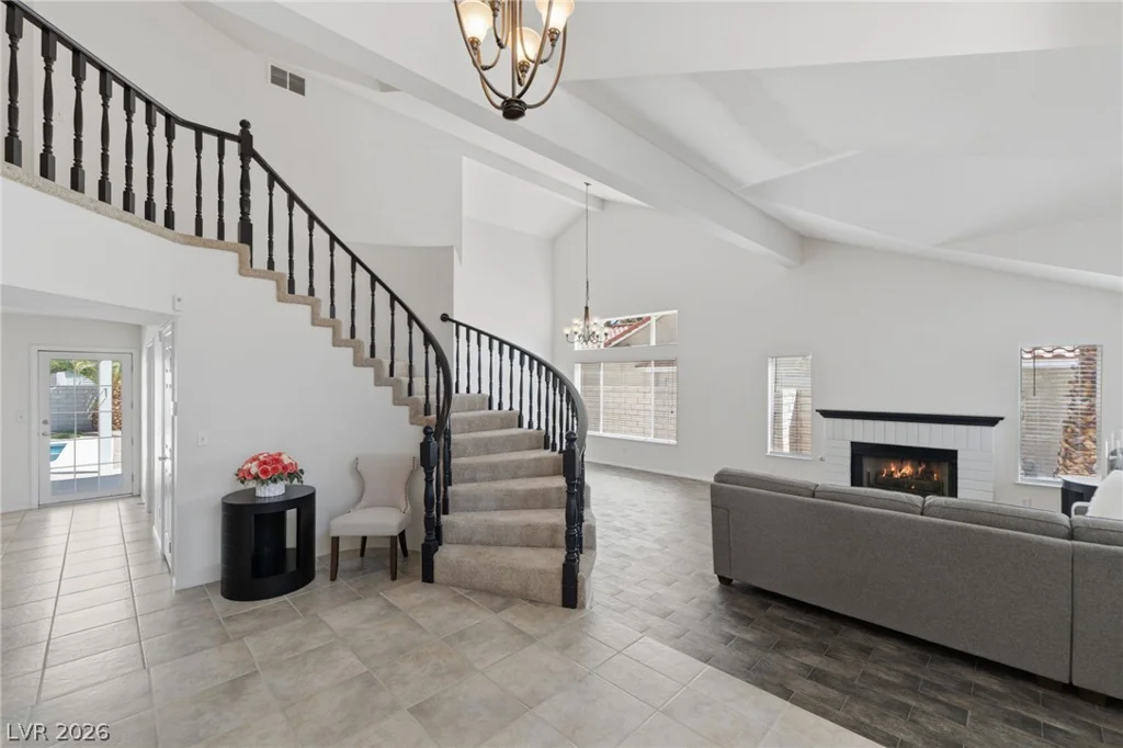 1924 Spode, Henderson, NV 89014