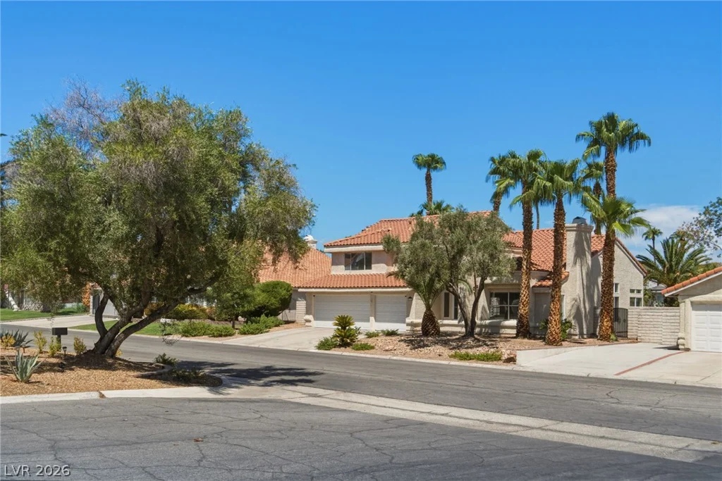 1924 Spode, Henderson, NV 89014
