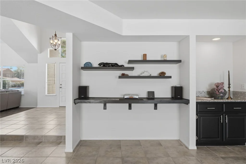 1924 Spode, Henderson, NV 89014