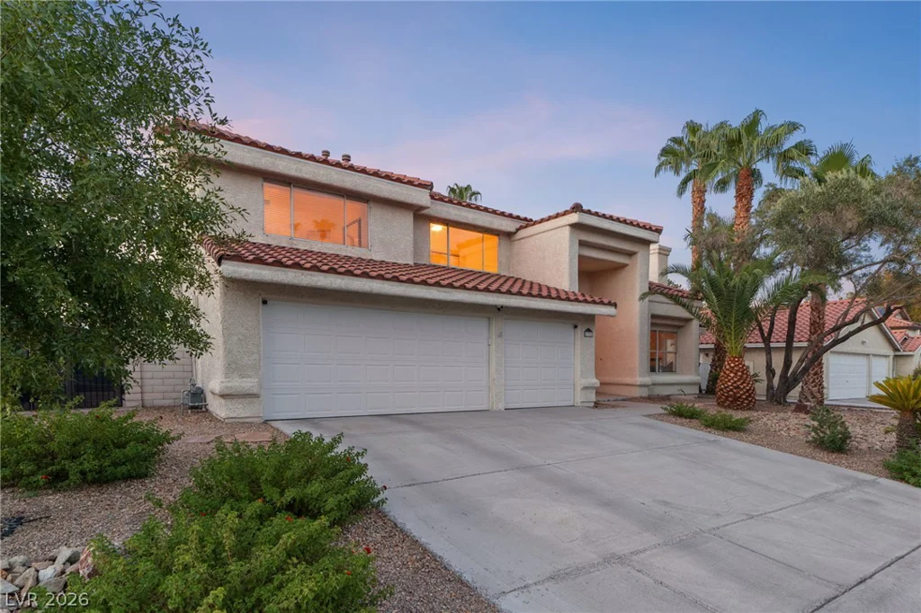 1924 Spode, Henderson, NV 89014