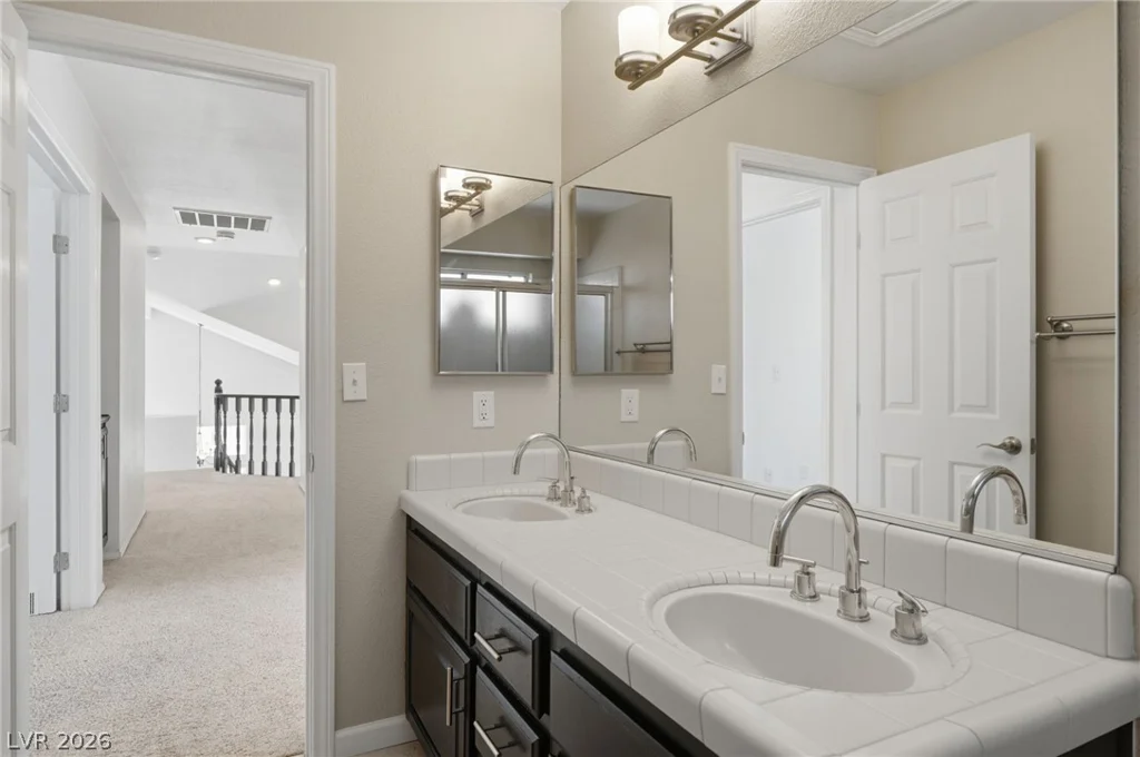 1924 Spode, Henderson, NV 89014