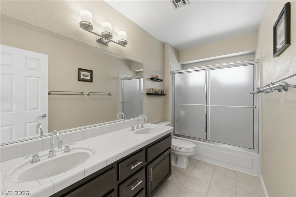 1924 Spode, Henderson, NV 89014