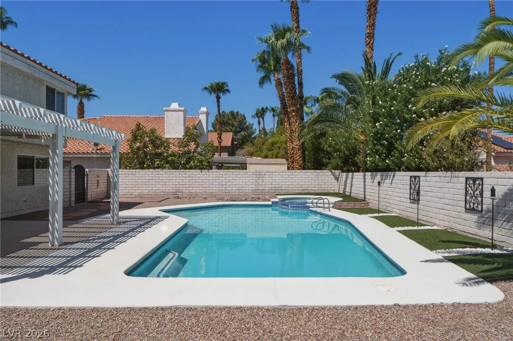 1924 Spode, Henderson, NV 89014