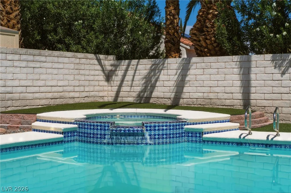 1924 Spode, Henderson, NV 89014