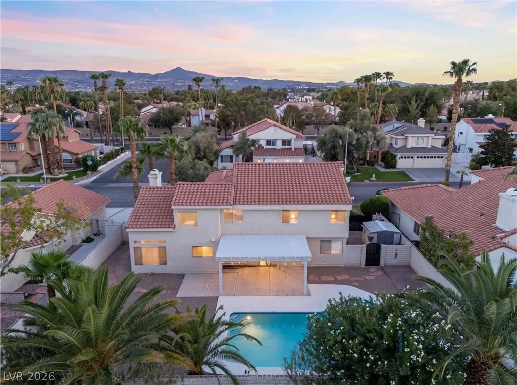 1924 Spode, Henderson, NV 89014