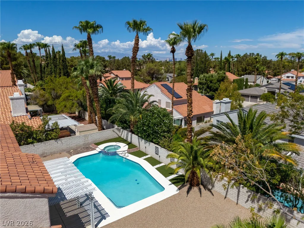 1924 Spode, Henderson, NV 89014