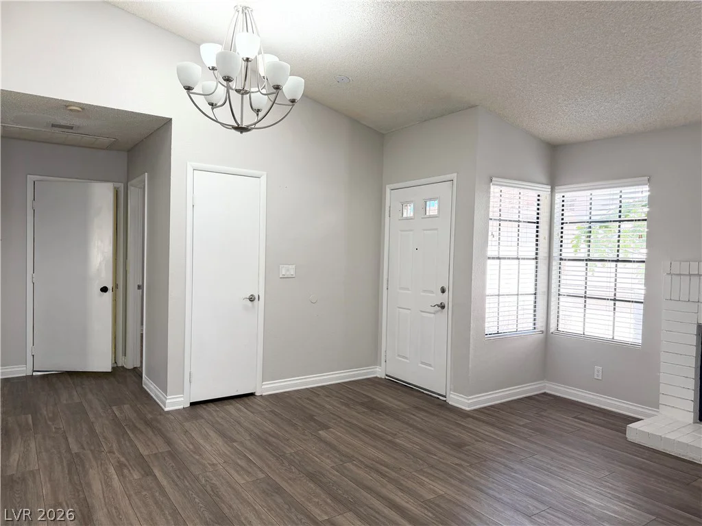 642 Freeburg, Las Vegas, NV 89123