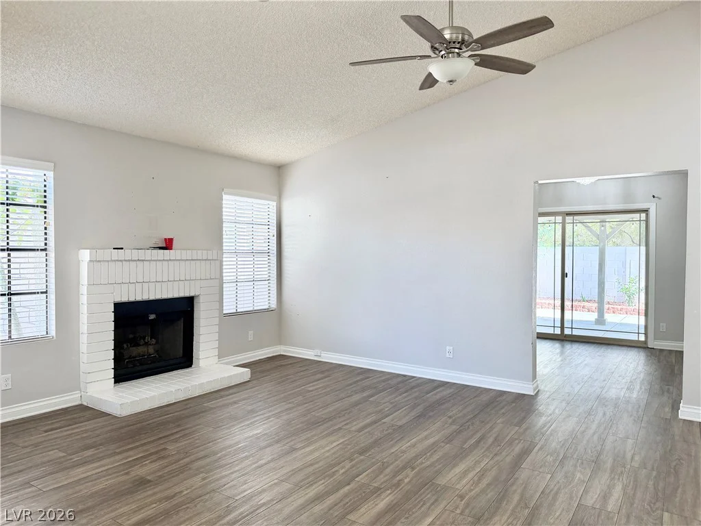 642 Freeburg, Las Vegas, NV 89123
