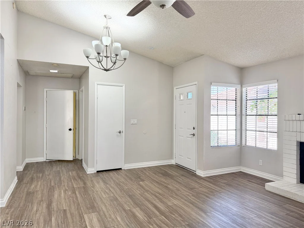 642 Freeburg, Las Vegas, NV 89123