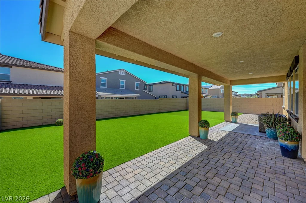 493 Canary Song, Henderson, NV 89011