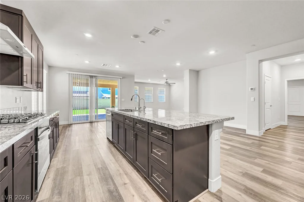 493 Canary Song, Henderson, NV 89011